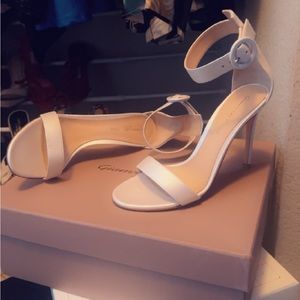 Gianvito Rossi Sandals